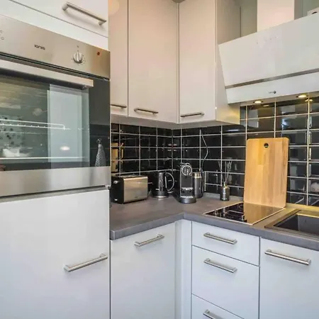 Апартаменты Maritim Und Individuell In Wenningstedt Mit Balkon Экстерьер фото