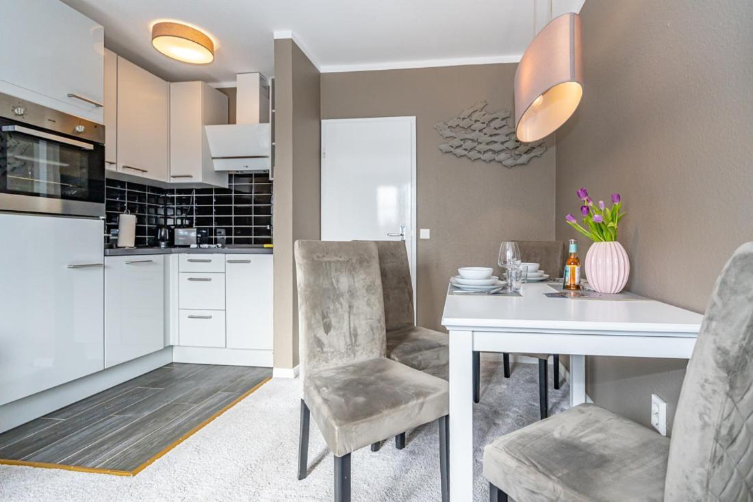 Maritim Und Individuell In Mit Balkon *